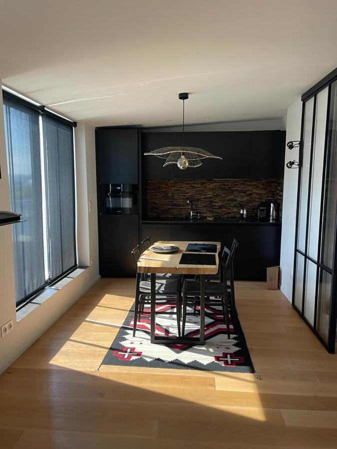 Appartement Vue Tour Eiffel Paris 16 Eme Buitenkant foto