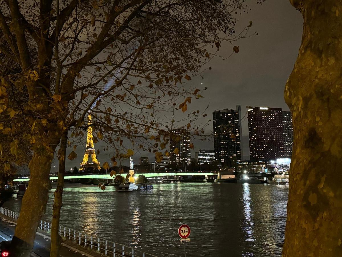 Appartement Vue Tour Eiffel Paris 16 Eme Buitenkant foto